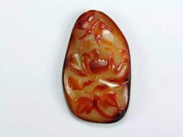 澳门正版马会精选资料大全，揭秘澳彩的奥秘与风险澳门正版马会精选资料大全小编简评