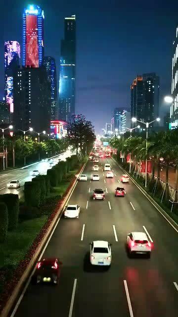 夜幕下的新澳门街,地铁线路的璀璨灯火新澳门街晚上开几号地铁线路啊