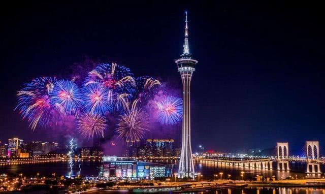探索新澳门街的夜幕魅力，揭秘夜间运营地铁站点新澳门街晚上开几号地铁站啊最近