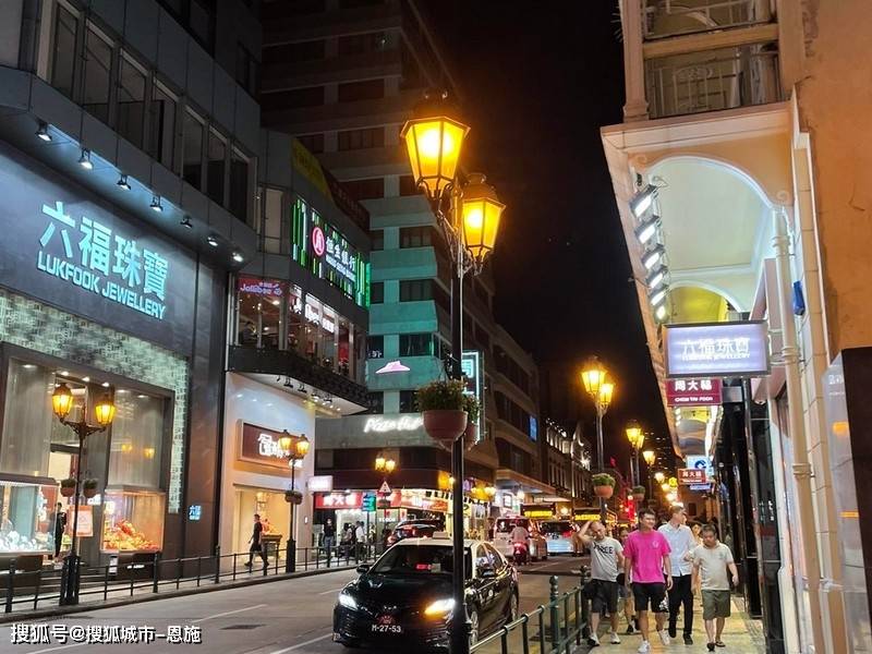 新澳门街道六公子的多元功能与城市发展澳门六叔公