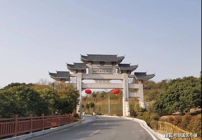 澳门2035新展望，探索天天彩背后的文化与科技融合澳门天天彩202年官网